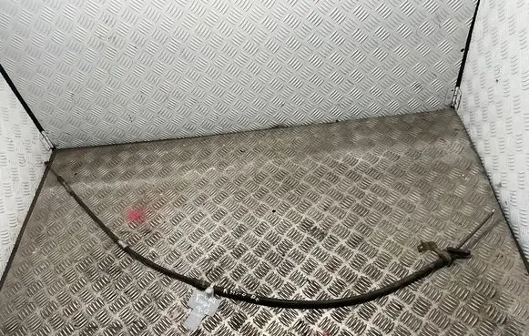 Handbrake/parking brake wiring cable