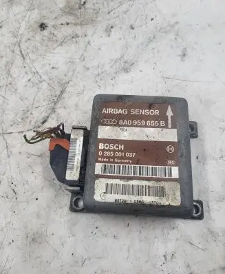 Audi A4 S4 B5 8D Airbag control unit/module 8A0959655B 0285001037
