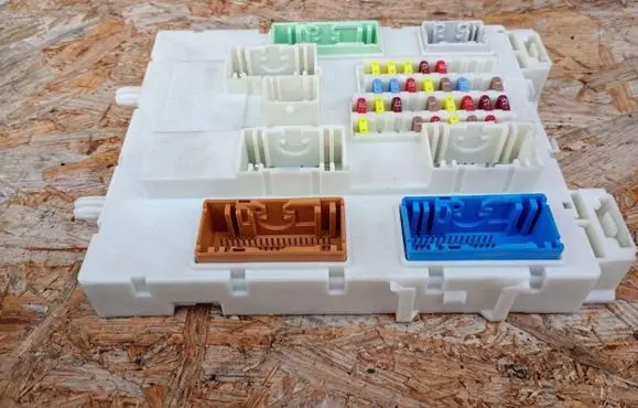 Ford Focus Gateway control module