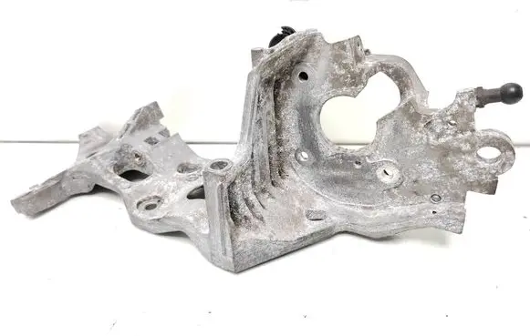 Volkswagen PASSAT B8 Generator/alternator bracket 04l903143b 36551