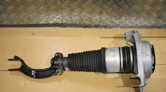Porsche Macan (95B) Front shock absorber/damper 95B616039E