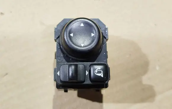 Renault Koleos II Wing mirror switch 255700688R 2619