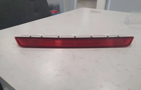 Skoda Superb B6 (3T) Third/center stoplight 3T9945097