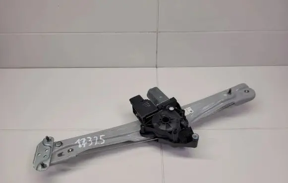 Opel Crossland X Rear door window regulator motor 98820-P1M22