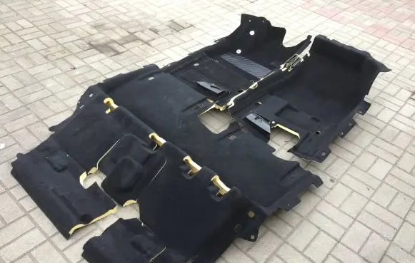 Citroen DS7 Crossback Front floor carpet liner 98113536ZD