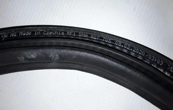 Seat Tarraco Trunk rubber seal (body) 5NA827705