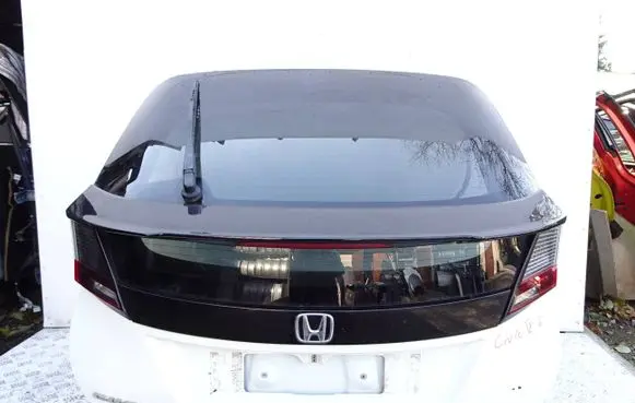 Honda Civic IX Truck tailgate qvqw
