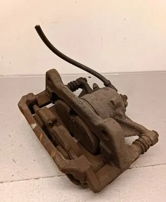 Skoda Octavia Mk3 (5E) Front brake caliper