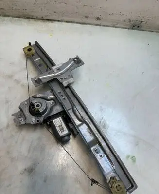 Peugeot 207 Front door window regulator with motor 440787E