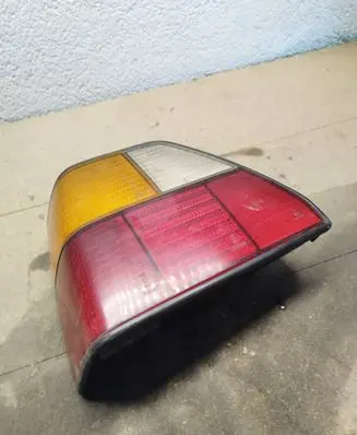 Volkswagen Golf II Tail light bulb cover holder 191945257