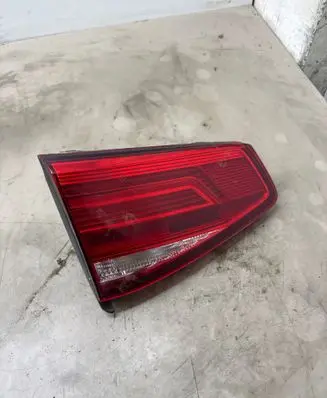 Volkswagen PASSAT B8 Tailgate rear/tail lights 