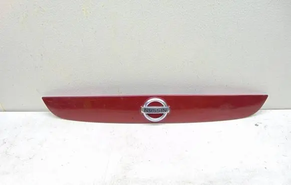 Nissan Juke I F15 Trunk door license plate light bar 908121KA