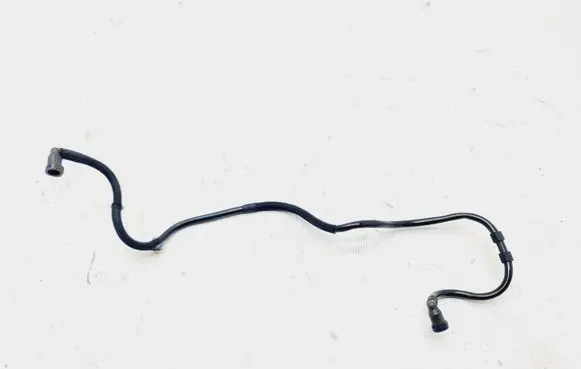 Nissan Note (E11) Fuel line pipe