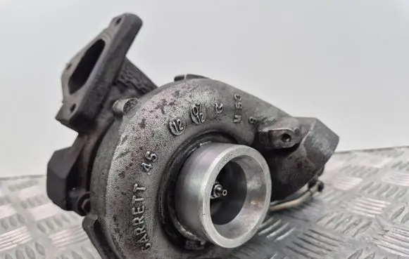 Mercedes-Benz C W203 Turbo A6460900080 7274616 LA000341