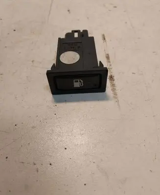 Toyota Avensis T250 Fuel tank opening switch 