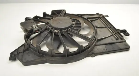 Ford Focus Electric radiator cooling fan 8V618C607EB