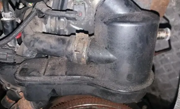 Ford Focus Breather/breather pipe/hose XS4Q6A785AB