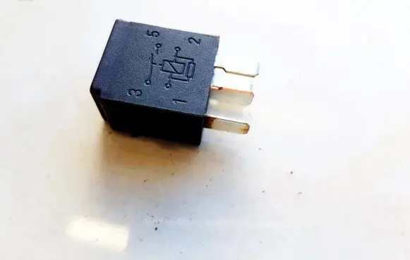 Mercedes-Benz CLC CL203 Other relay 0025421119 4RD00781300
