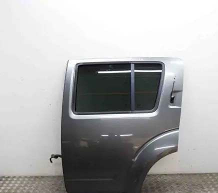 Nissan Pathfinder R51 Rear door 82101EB330