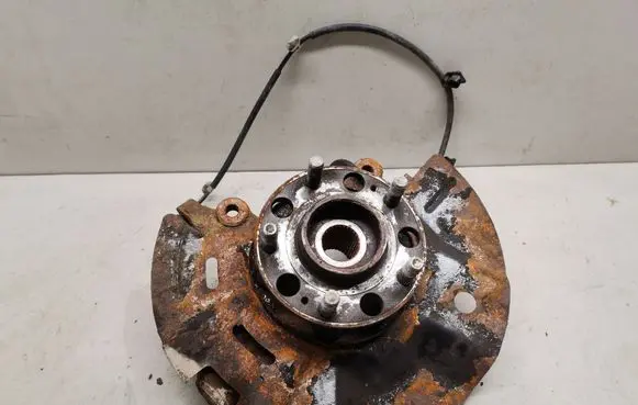 Hyundai Santa Fe Front wheel hub