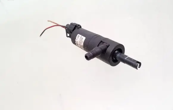Opel Signum Headlight washer pump 90508709