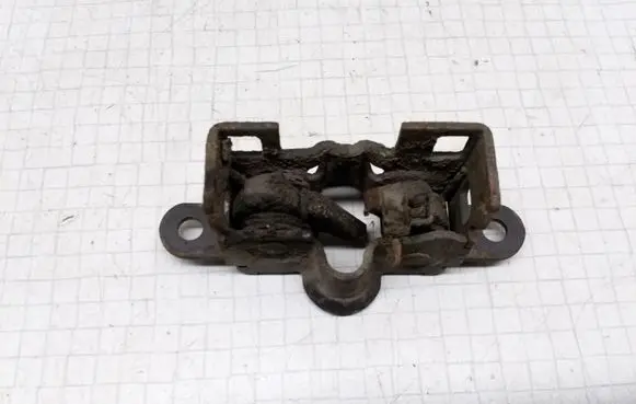 Mercedes-Benz C W202 Engine bonnet/hood lock/catch
