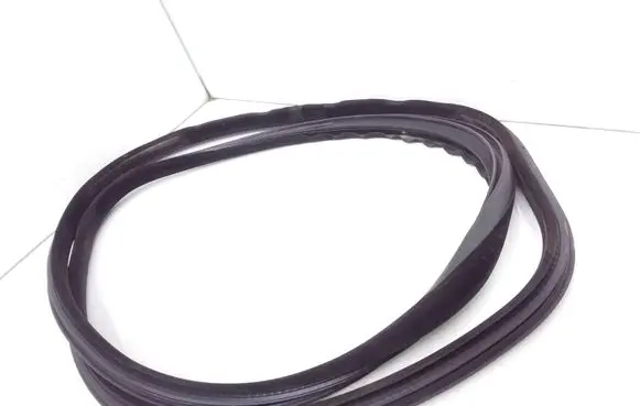 Volvo XC70 Front door rubber seal S1XMA