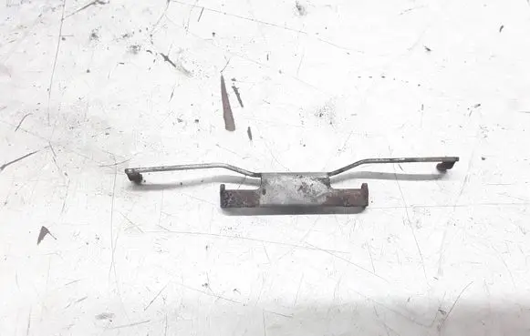 Chrysler Voyager Front brake pad spring 