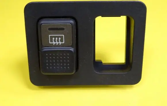 Subaru Legacy Windscreen/window heater switch