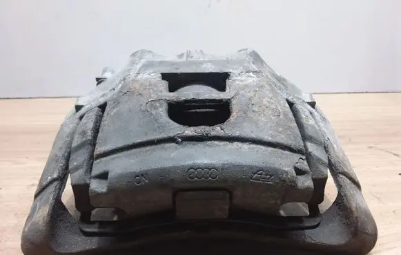 Audi A6 S6 C6 4F Front brake caliper