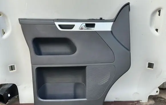 Volkswagen Multivan T5 Front door card panel trim 7H5867103