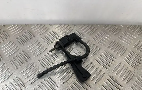 Audi A6 S6 C8 4K Outside/exterior temperature sensor 8Z0820535A