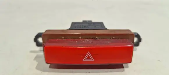 Honda FR-V Hazard light switch M27745