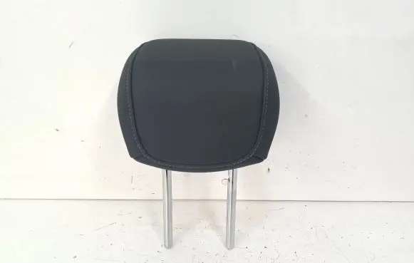 Opel Crossland X Rear seat headrest 