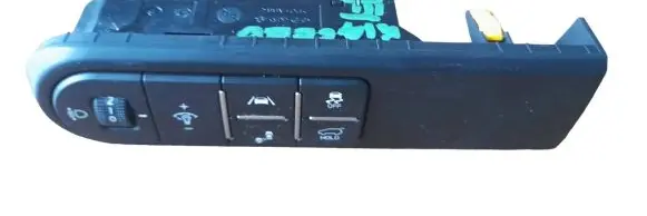 KIA Ceed Central console control unit 
