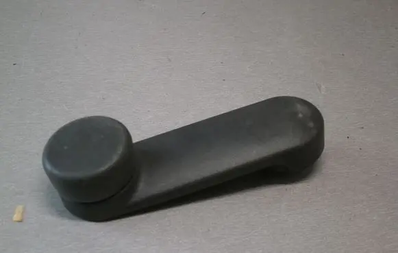 Opel Astra H Rear door window winding handle 90247150