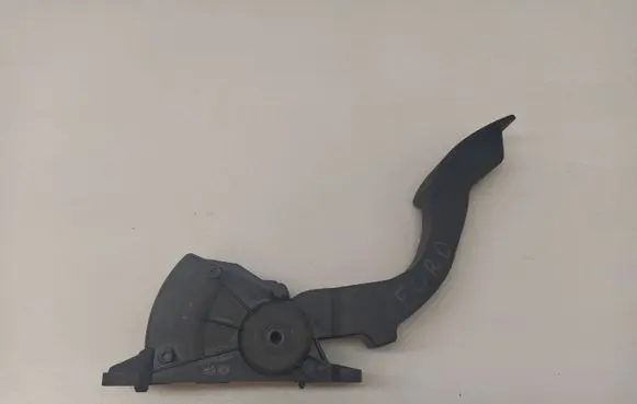Ford Focus Accelerator throttle pedal 4M519F836CH 6PV00864100 OWC95YE