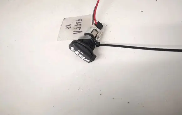 Volkswagen Touareg I Cigarette lighter 