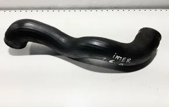 Volvo S60 Intercooler hose/pipe 30645937