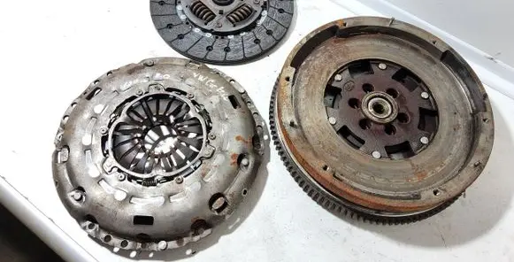 Volkswagen Crafter Clutch set kit 124063910 324069010 415062010