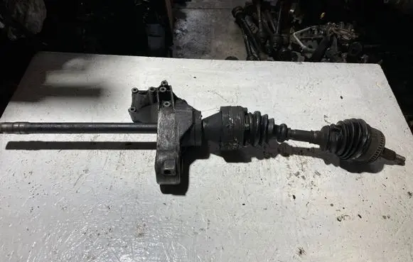 Mercedes-Benz Vito Viano W639 Front driveshaft