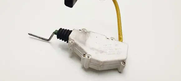 Fuel tank cap lock motor