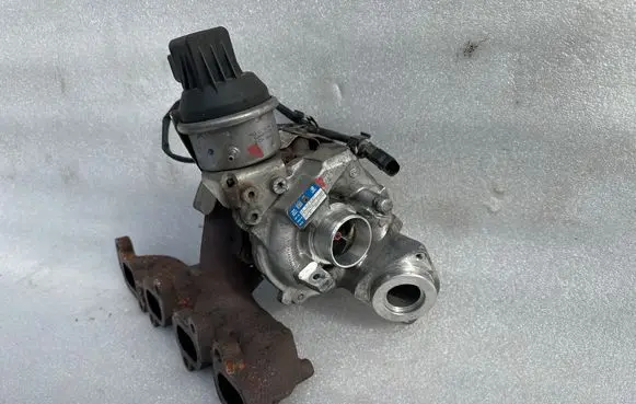 Volkswagen PASSAT B7 Turbo 03L253056T BV40D0021 PA50219627
