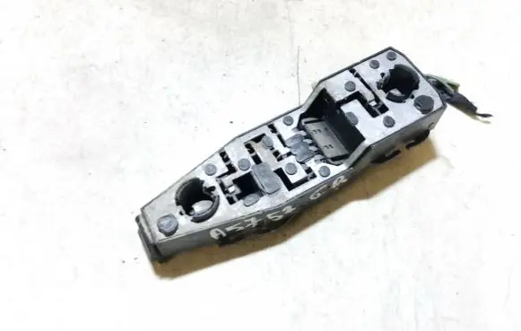 Ford Galaxy Tail light bulb cover holder 7m0945259 95vw13n004ga