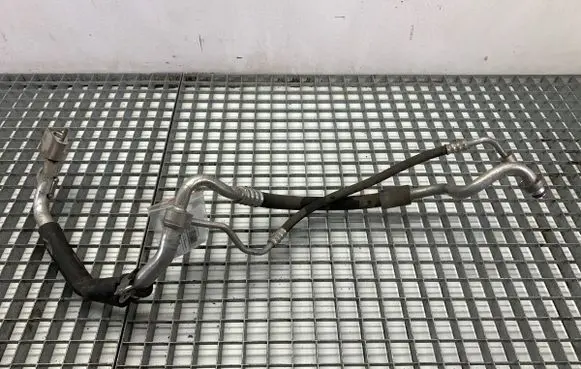 Mercedes-Benz E W212 Air conditioning (A/C) pipe/hose A2128305815