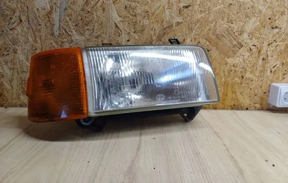 Volkswagen Multivan T4 Headlight/headlamp 302136