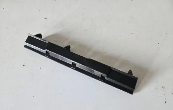 Nissan Leaf II (ZE1) Other interior part 684145SH0B