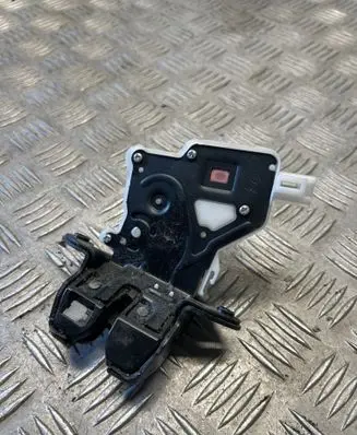 Nissan Qashqai Tailgate/trunk/boot lock/catch/latch