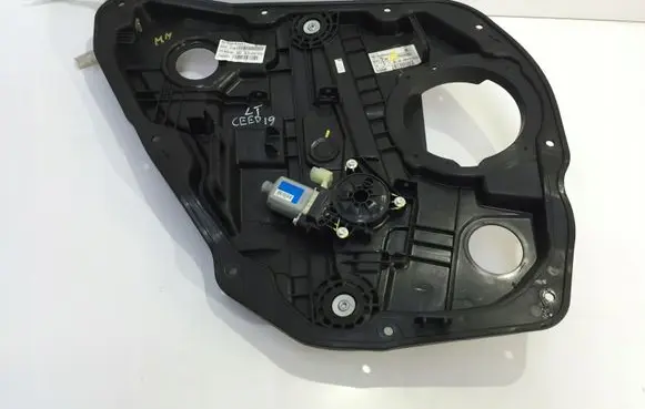 KIA Ceed Rear door window regulator with motor 83470J7100