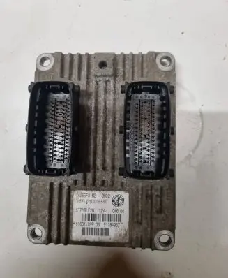 Fiat Grande Punto Engine control unit/module 51784957 6160109906
